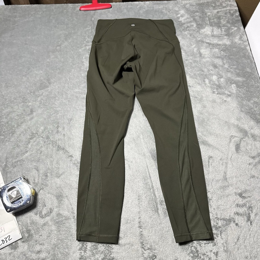 Lululemon Womens Green Highrise Tight 25" Size 6 in Green LW5AMOSX
